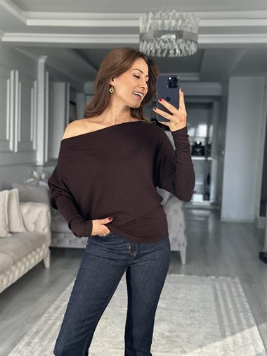 Kahverengi Omzu Düşük Yarasa Kol Kadın Bluz