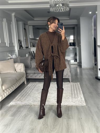 Kahverengi Önü Bağlamalı Kırçıllı Kaşe Kadın Ceket