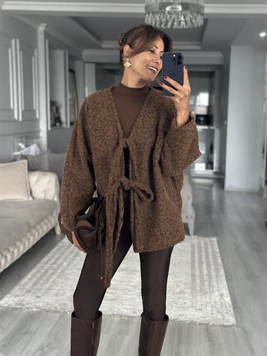 Kahverengi Önü Bağlamalı Kırçıllı Kaşe Kadın Ceket