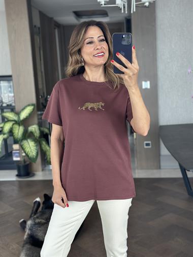 Kahverengi Önü Kaplan Nakışlı Bisiklet Yaka  Kadın T-Shirt
