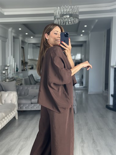 Kahverengi Pelerin Bluz Pantolon Kadın İkili Takım