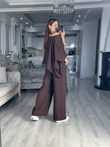 Kahverengi Pelerin Bluz Pantolon Kadın İkili Takım
