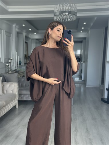 Kahverengi Pelerin Bluz Pantolon Kadın İkili Takım