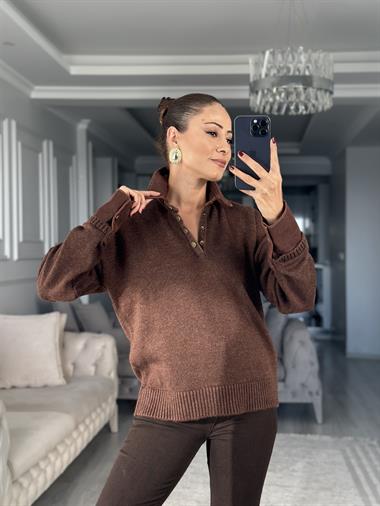 Kahverengi Polo Yaka Jean Detay Kadın Triko Kazak