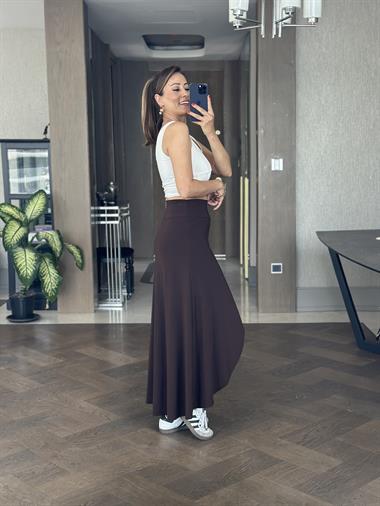 Kahverengi Sandy Kumaş Anvelop İçi Şortlu Kadın Midi Boy Etek