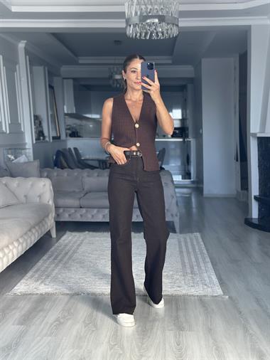 Kahverengi Sıfır Kol Gold Düğmeli Kadın Triko Yelek