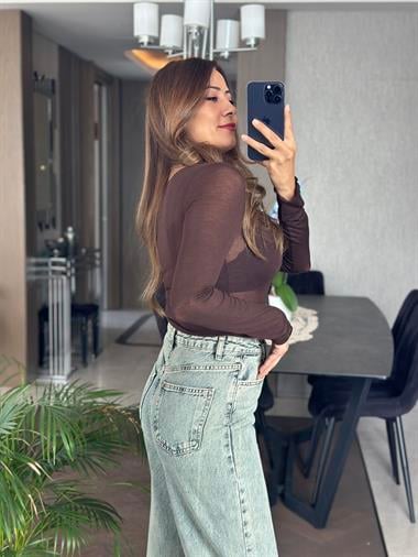 Kahverengi Transparan Geniş Yakalı Uzun Kol Kadın Bluz