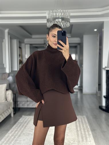 Kahverengi Yarasa Kol Yumuşak Dokulu Kadın Triko Kazak