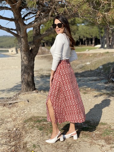 Kahverengi Yırtmaçlı Desenli Etek