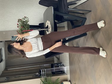 Kahverengi Yüksek Bel Geniş Paça Önü Dikişli Likralı Krep Kadın Pantolon