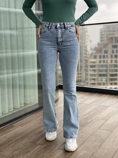 Kar Yıkama  İspanyol Paça Jean