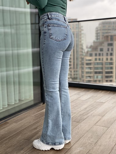 Kar Yıkama  İspanyol Paça Jean