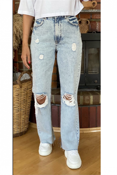 Karol Slim Flare Jean