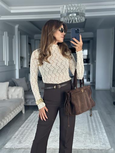 Kemik Dik Yaka Dantel Transparan Kadın Bluz