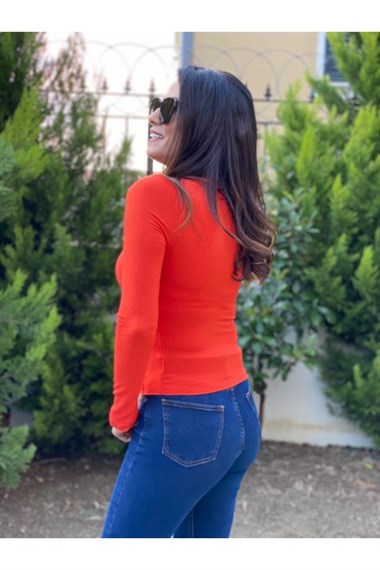 Kiremit Dikiş Detay Body