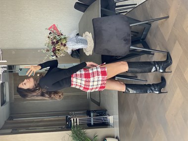 Kırmızı Astarlı Tüvit Kadın Etek