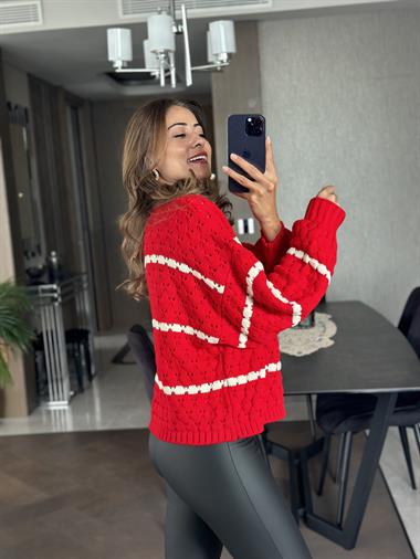 Kırmızı Beyaz Üç Çizgili Kadın Triko Kazak