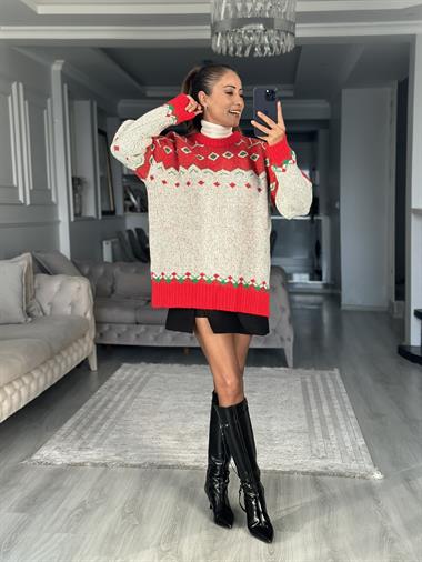 Kırmızı Ekru Yılbaşı Temalı Bisiklet Yaka Kadın Triko Kazak