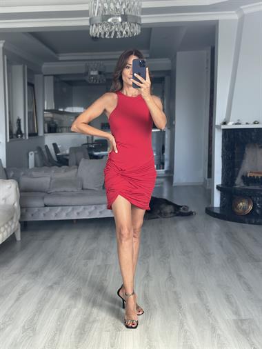 Kırmızı Halter Yaka Önü Düğüm Detaylı Mini Kadın Elbise