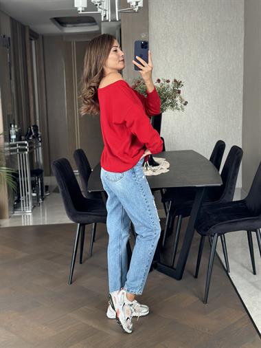 Kırmızı Kayık Yaka Triko Kadın Kazak