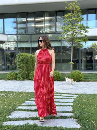 Kırmızı Puantiyeli Yüzücü Yaka Maksi Boy Yırtmaçlı Kadın Elbise