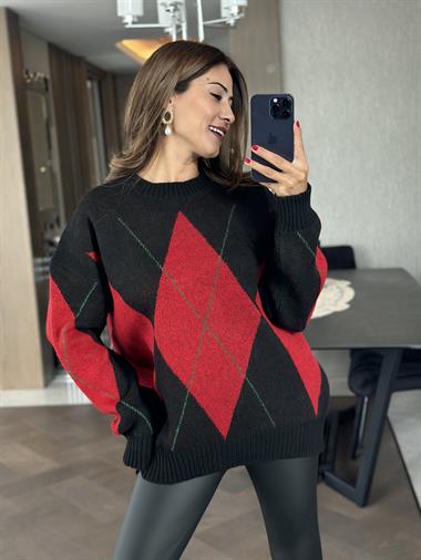 Kırmızı Siyah Baklava Desen Bisiklet Yaka Kadın Triko Kazak