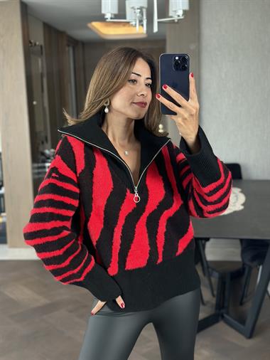 Kırmızı Siyah Kamyoner Yaka Fermuarlı Sakallı Kadın Triko Kazak