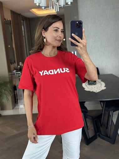 Kırmızı Sunday Yazı Baskılı Bisiklet Yaka Oversize T-Shirt