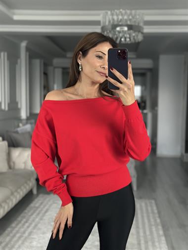 Kırmızı Tek Omzu Açık Kadın Triko Kazak
