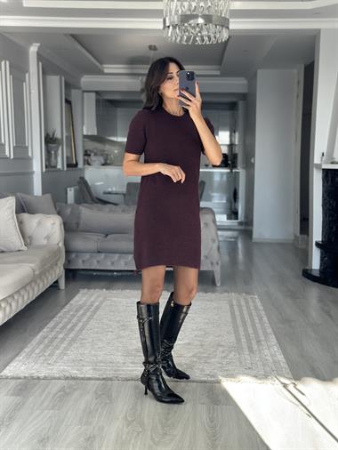 Mürdüm Bisiklet Yaka Kısa Kol Yumuşak Dokulu Kadın Triko Elbise