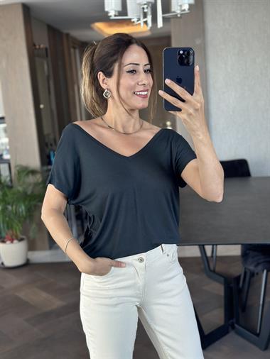 Koyu Füme Ön Arka V Yaka Kısa Yarasa Kol Kadın T-Shirt
