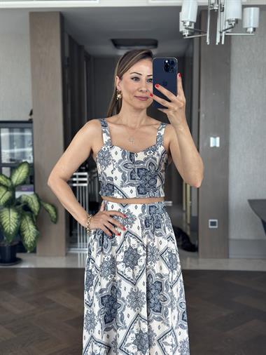 Lacivert Beyaz Desenli Arkası Gipeli Crop Bluz Etek Kadın Takım