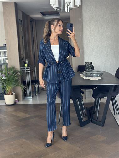 Lacivert Çizgili Orjinal Marka Bağcık Detay Şal Yaka Ceket Pantolon Kadın Alt Üst Takım