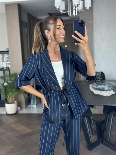 Lacivert Çizgili Orjinal Marka Bağcık Detay Şal Yaka Ceket Pantolon Kadın Alt Üst Takım