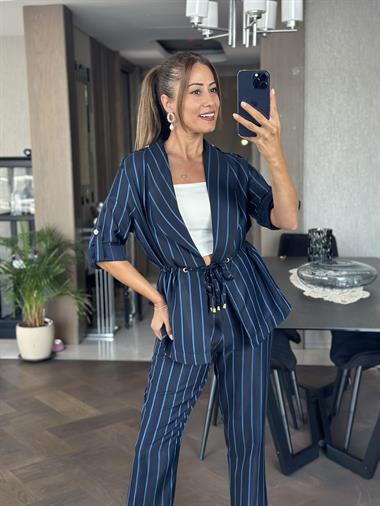 Lacivert Çizgili Orjinal Marka Bağcık Detay Şal Yaka Ceket Pantolon Kadın Alt Üst Takım
