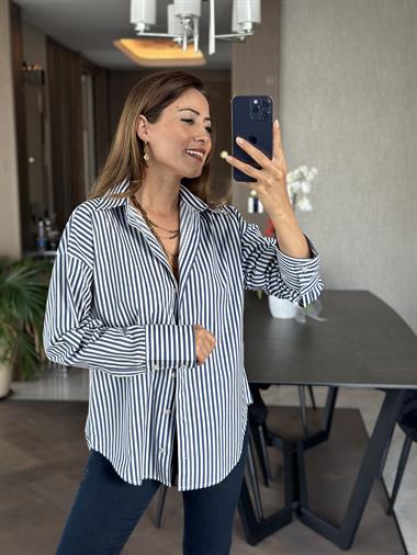 Lacivert Çizgili Oversize Kadın Gömlek