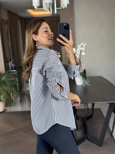 Lacivert Çizgili Oversize Kadın Gömlek