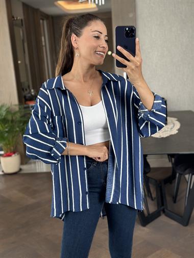 Lacivert Çizgili Tek Cepli Salaş  Kadın Gömlek