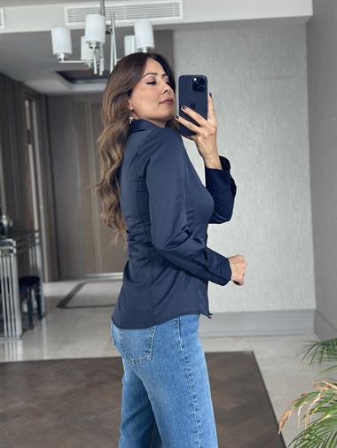 Lacivert Karol Dikiş Detaylı Klasik Slim Fit Kadın Gömlek
