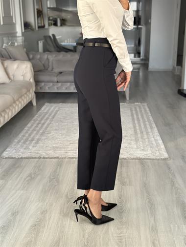 Lacivert Kemerli Flatolu Kadın Kumaş Pantolon