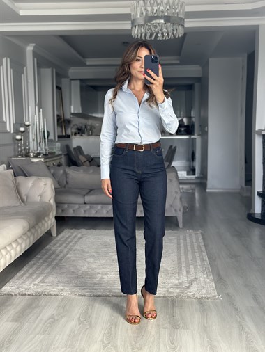 Lacivert Kemerli Straight Cut Kadın Jean Pantolon