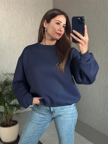 Lacivert Omzu Dikiş Detaylı Bisiklet Yaka Şardonlu Kadın Sweatshirt