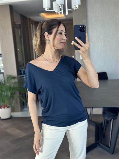 Lacivert Ön Arka V Yaka Kısa Yarasa Kol Kadın T-Shirt