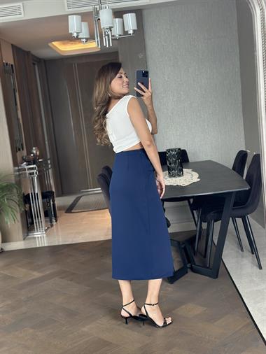 Lacivert Önü Fiyonk Detay Kadın Etek