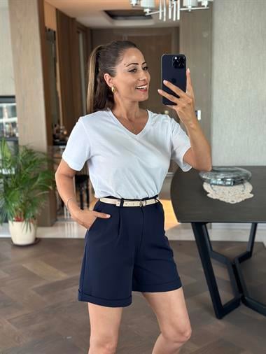 Lacivert Orjinal Marka Kemerli Cepli Atlas Kumaş Kadın Şort