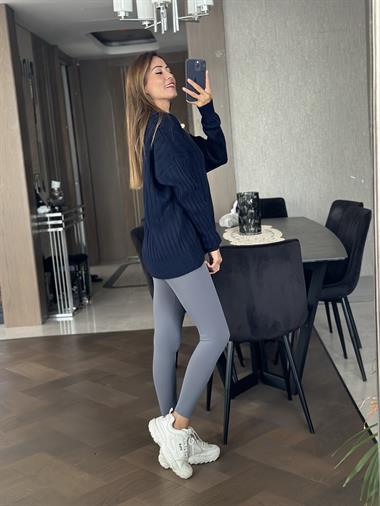 Lacivert Polo Yaka Fitilli Salaş Kadın Kazak