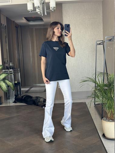 Lacivert Prd Üçgen Logolu Bisiklet Yaka Kadın T-Shirt