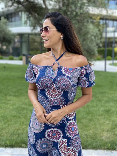 Lacivert Şal Desen Yırtmaçlı Viskon Kadın Elbise