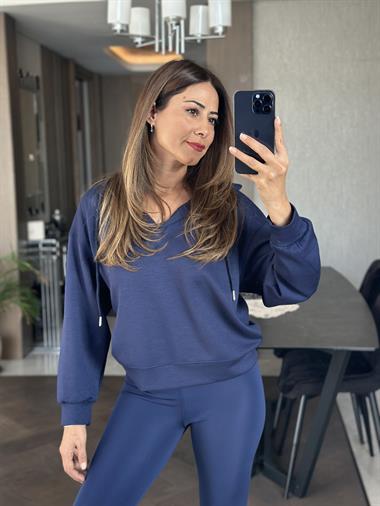 Lacivert V Yaka Kapüşonlu Kadın Sweatshirt