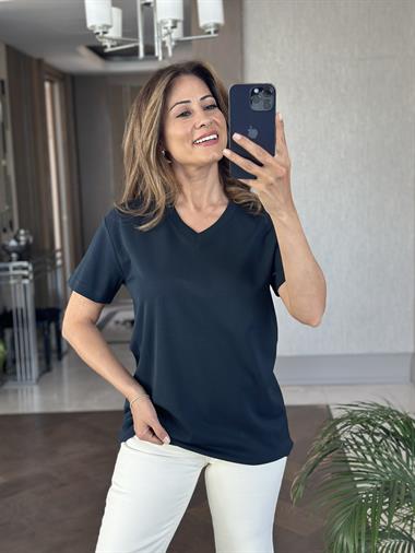 Lacivert V Yaka MD Model Kadın T-Shirt